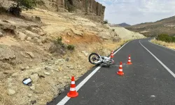 Uşak'ta motosiklet devrildi: 1 çocuk öldü, 1 çocuk ağır yaralandı