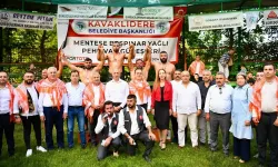 Menteşe Beşpınar Yağlı Güreşleri'nde başpehlivan Yusuf Can Zeybek oldu