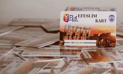 Başkan Sengel'den dayanışma çağrısı: Efeslim Kart ile tüm sorunlara dokunmayı amaçlıyoruz