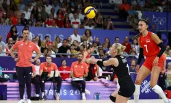 Filenin Sultanları İtalya'ya 3-0 mağlup: Bronz madalya maçına çıkacağız