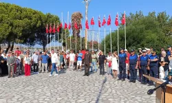 İzmir'de büyük zafer heyecanı: Coşku tüm Foça'yı sardı