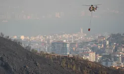 İzmir Karşıyaka yangınında son durum açıklandı: 16 ev yandı, 87 ev boşaltıldı