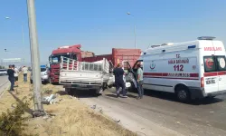 Manisa'da zincirleme trafik kazası: 3 kişi yaralı