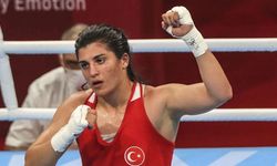 Busenaz Sürmeneli, Dünya Boks Şampiyonası'nda çeyrek finalde!