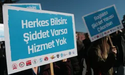 Sağlıkta şiddet bitmiyor: Görevlerini mi yapsınlar, kendilerini mi korusunlar?