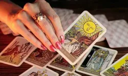 Kartların rehberliğinde yeni bir yolculuk: Burçların günlük tarot falı