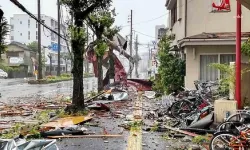 Japonya tayfun alarmı: 4 kişi hayatını kaybetti