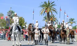 İzmir'de kurtuluş heyecanı: Tarihi sahne canlandırıldı