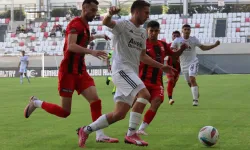 Altay, zorlu maçtan yenik ayrıldı: Siyah beyazlılar, lider Kastamonuspor'a direnemedi