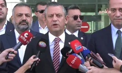 CHP Lideri Özel İzmir’de konuştu: Vatandaş kavga isteyenleri de CHP’yi de görüyor