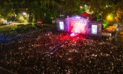 Fuarın geleneği oldu: Çim Konserleri devam ediyor