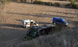 Afyon'da can pazarı: Kazada 1 kişi öldü, 20 kişi yaralandı