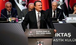 Beşiktaş Başkanı Arat, eski yönetime ateş püskürdü