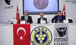 Buca'da Cumhuriyet Paneli'nde Atatürk vurgusu: Çağın koşullarını iyi anlayan bir lider