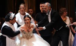 La Traviata operası İzmir 'de sanatseverlerle buluşuyor