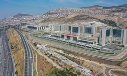 İzmir Şehir Hastanesi bir yılda 2 milyon 865 bin 613 hastaya şifa verdi