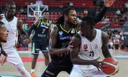 Karşıyaka Basketbol vites artırdı: 3 maçın 2'sinde 100 sayıyı geçtiler