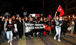 Adalet ve eşitlik için: Kırık Saçlar özgürlüğe Çiğli'de yürüdü