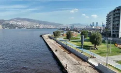 İzmir'de beton bariyer tepkisi: Deniz ile bağ kopacak