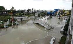 Antalya'da sel alarmı: 403 kişi bölgeden tahliye edildi