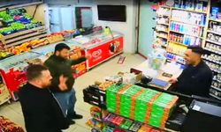 Bu markete gelen dans etmeden alışveriş yapamıyor: Müşteriler halay çekiyor