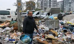 İzmir Buca'daki çöp yığınlarına vatandaşlardan tepki