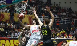 Göztepe, İstanbul Basket’i farklı geçti: 66-39