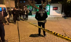 İzmir'de üç polise silahlı saldırıya tepki: Çetelerin buraya yerleşmesine izin vermeyeceğiz!