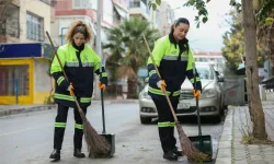 Konak'a kadın eli değdi: Sokaklar onlara emanet