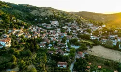 Bir zamanlar İzmir'in ıssız bir köyüydü: Şimdi bu köyü dünya tanıyor