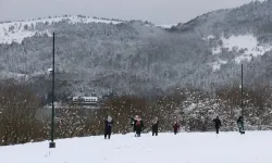 Abant Gölü’ndeki kar manzaraları görenleri hayran bıraktı