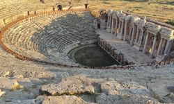 UNESCO listesinde bulunuyor: Hierapolis Antik Kenti ziyaretçilerini büyülüyor