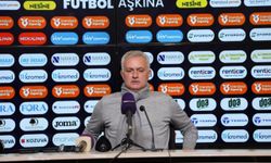 Fenerbahçe Teknik Direktörü Mourinho: Rakip kompaktı, 3 puanı hak ettik!