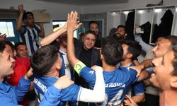 Aliağa Helvacı, Kemalpaşa 1923 Spor'u 6-0 mağlup ederek liderliğini sürdürdü