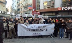 İzmir'de BirGün çalışanlarına destek: Özgür basın susturulamaz!