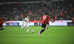 Galatasaray liderliği bırakmıyor: 1-0