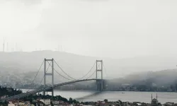 Hava koşulları İstanbul Boğazı'nı vurdu: Gemi trafiği askıya alındı