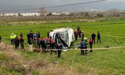 İzmir'den Denizli'ye giden halter kafilesi kaza yaptı: 2 kişi hayatını kaybetti