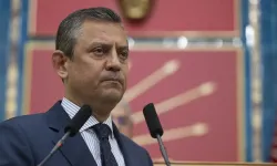 Özgür Özel: Ekrem Başkan’ı ve Cumhurbaşkanı adayımızı geri almadan durmayacağız!