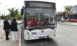 Bornova'da bu ESHOT otobüslerini kullanacaklar için uyarı: Güzergah değişecek, duraklar iptal edilecek!