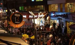 İzmir, İmamoğlu için sokakta