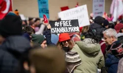 Kanada'da İmamoğlu protestoları: Toronto’dan ODTÜ’ye selam