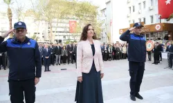 Karşıyaka 18 Mart şehitlerini gururla andı