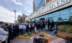 Pazarcı esnafı protesto etmişti | Karabağlar Belediyesi’nden açıklama: Hukuki süreç başlatıldı!