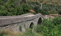 Roma'dan Osmanlı'ya uzanan tarihi köprü: Bergama Tekke Boğazı Köprüsü nerededir? Nasıl gidilir?