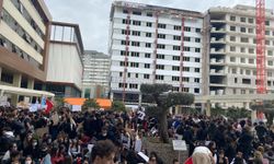 Yaşar Üniversitesi öğrencilerinden polis müdahalelerine tepki: Baskılar derhal son bulmalı!