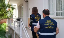 Yardımlar artarak devam ediyor: Buca'da ihtiyaç sahiplerine Ramazan kolisi