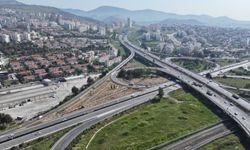 Yeşil bir İzmir için çalışmalar sürüyor: Çiğli'de ağaç ve bitki dikimine başlandı