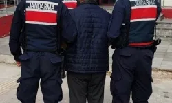 17 yıl hapis cezasıyla aranıyordu, yakayı ele verdi
