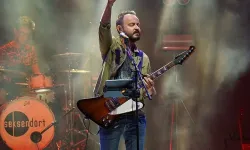 İzmir'de festival var: Grup Seksendört konseri ücretsiz!